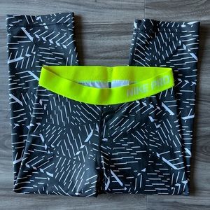 Nike Pro dri-fit 3/4 length leggings